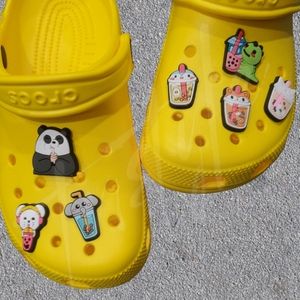 ⭐️3/$18⭐️ 7 pcs Kawaii Shoe Charms